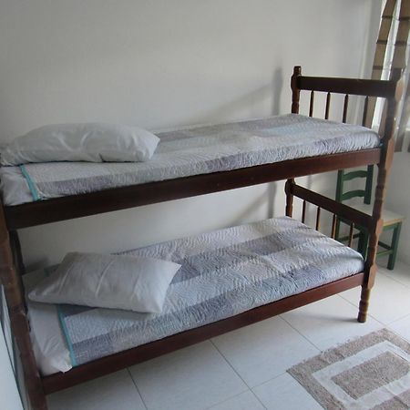 Hotel Pousada Girassol Matinhos Εξωτερικό φωτογραφία