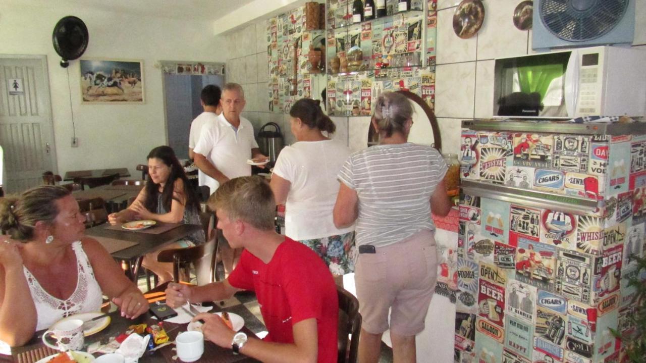 Hotel Pousada Girassol Matinhos Εξωτερικό φωτογραφία