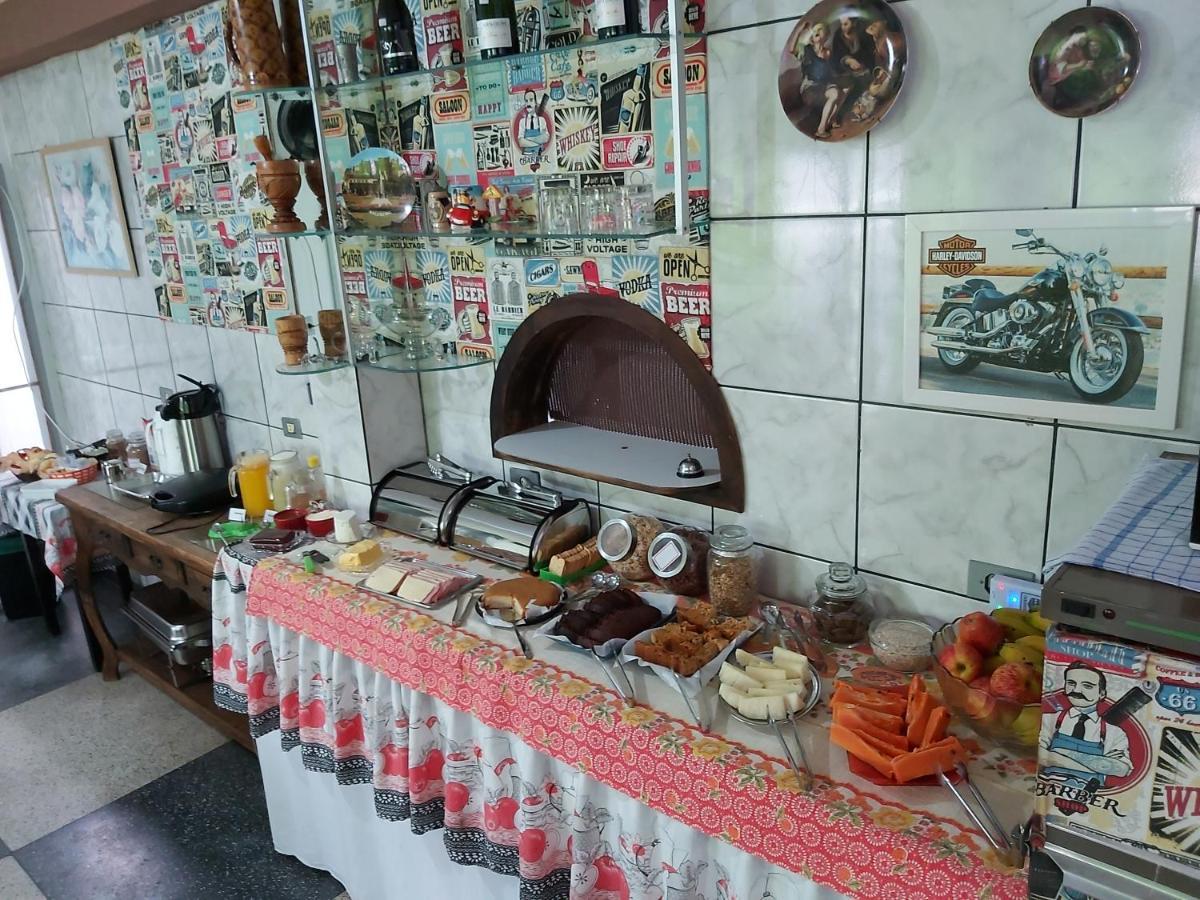 Hotel Pousada Girassol Matinhos Εξωτερικό φωτογραφία