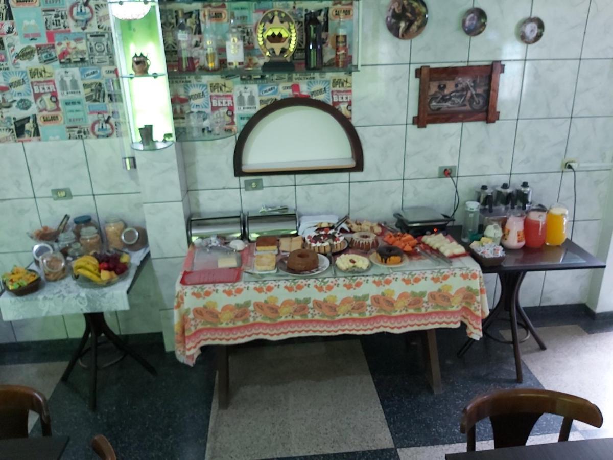 Hotel Pousada Girassol Matinhos Εξωτερικό φωτογραφία