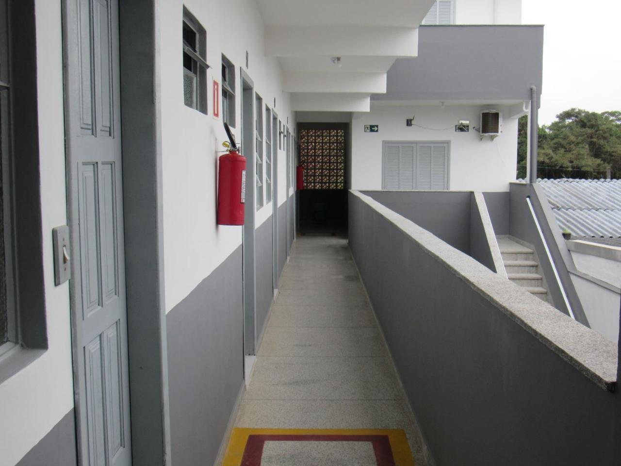 Hotel Pousada Girassol Matinhos Εξωτερικό φωτογραφία